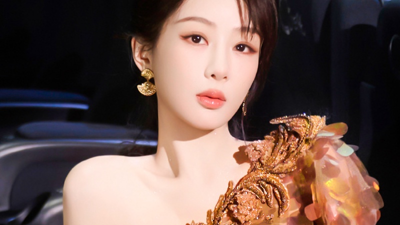 杨紫《家业》开播引爆全网观众锐评演技转型成败